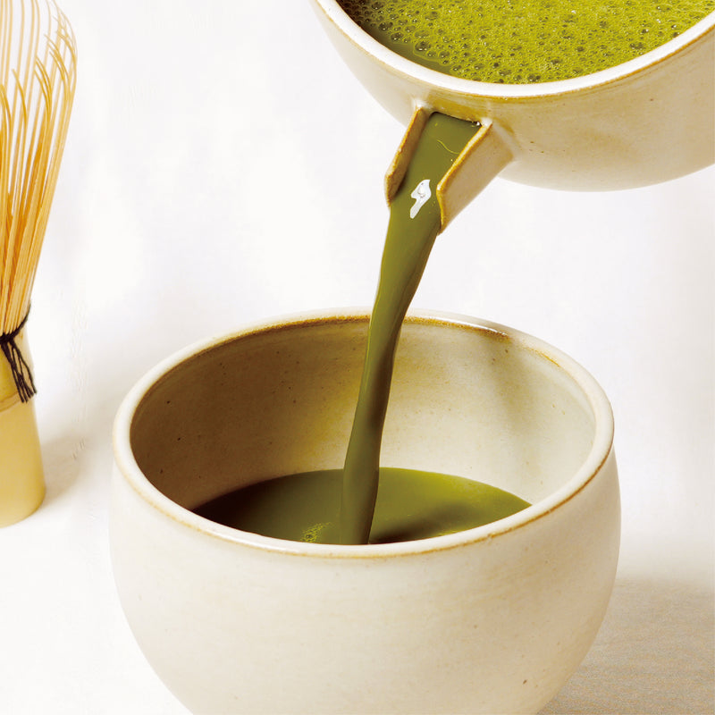 茶かざり抹茶碗（木箱入）／ 桜白色 – 京焼・清水焼 fuuu
