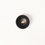 金の抹茶碗（木箱入）／ 松黒色