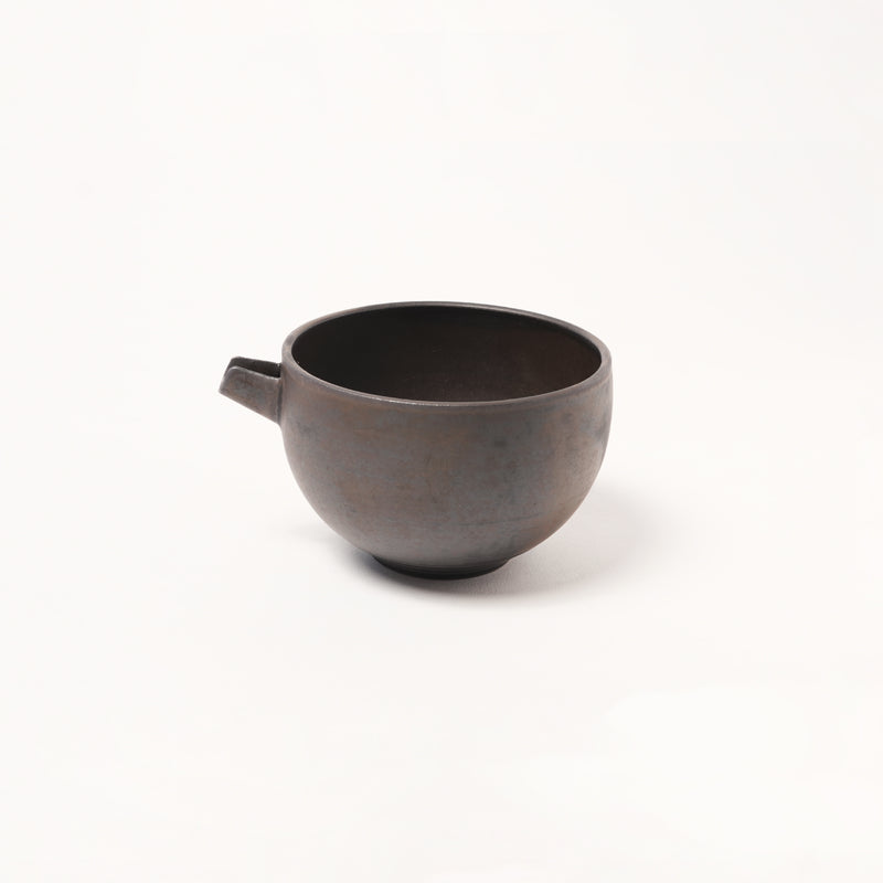片口抹茶碗 ／ 黒色 – 京焼・清水焼 fuuu